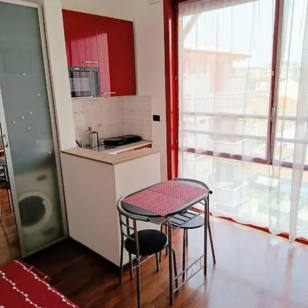 Accogliente Monolocale Daire Torino